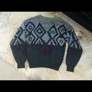 Men’s Acrylic Multicolor Sweater Large